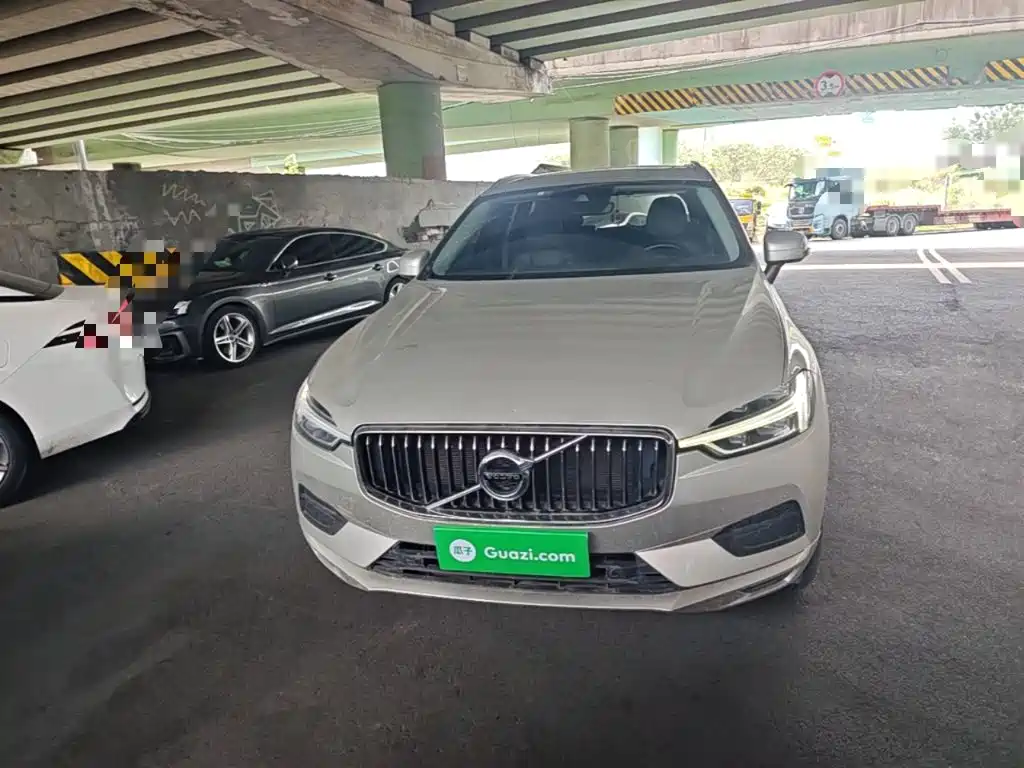 Volvo XC60 T5 4 WD Smart Vision CN-V