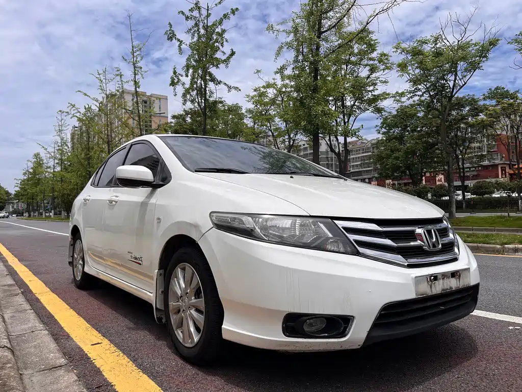 City Classic 1.5 L Auto Elite