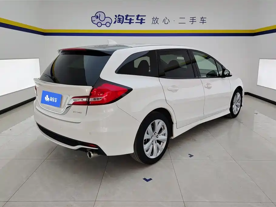 Jade 1.8 L Auto Comfort 5-seat