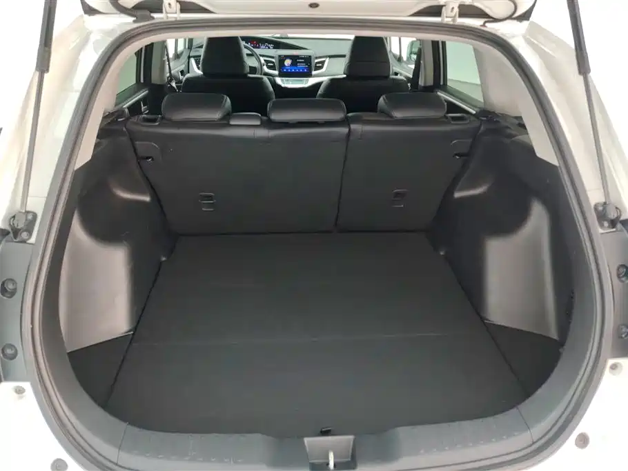 Jade 1.8 L Auto Comfort 5-seat