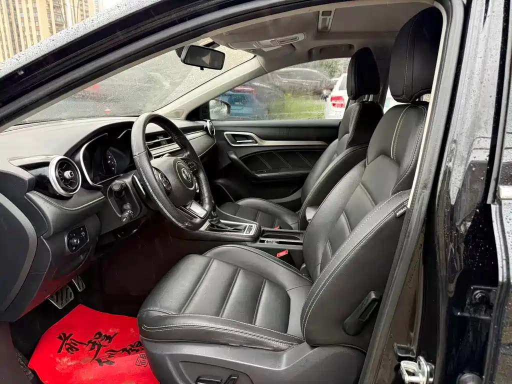 MG6 20 T Auto Luxury Connected CN-V