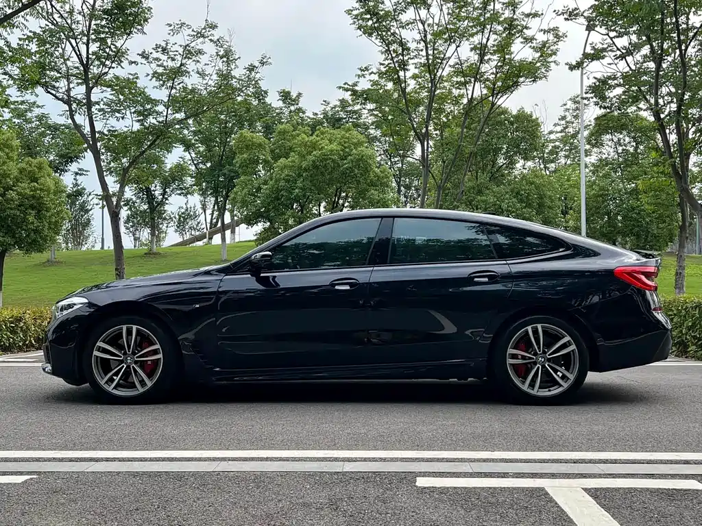 BMW 6 Series GT 630 i M Sport Package