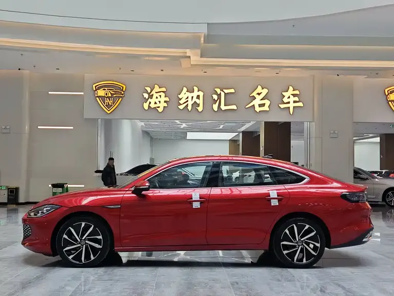 Volkswagen Lamando Lamando L 280 TSI DSG Super Hot Flagship