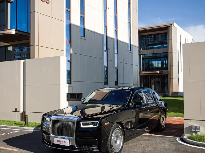 Phantom 6.7 L Standard