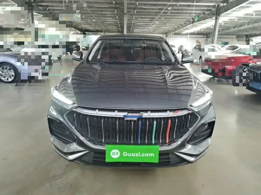 Changan Oshan X5 1.5 T DCT Distinguished