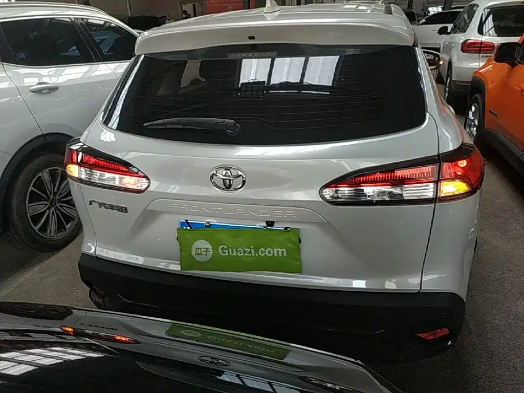 Frontlander 2.0 L CVT Leading
