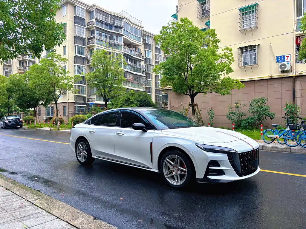 Hongqi H6 2.0 T Beauty