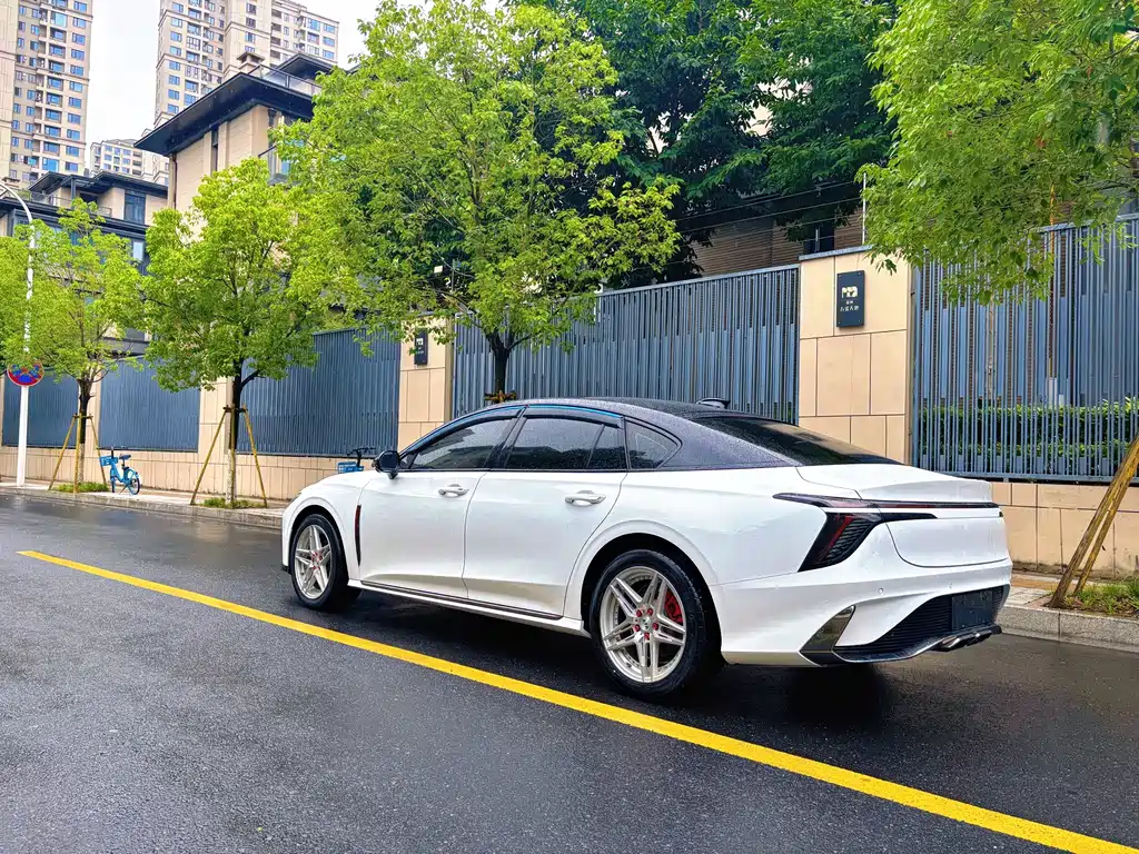 Hongqi H6 2.0 T Beauty