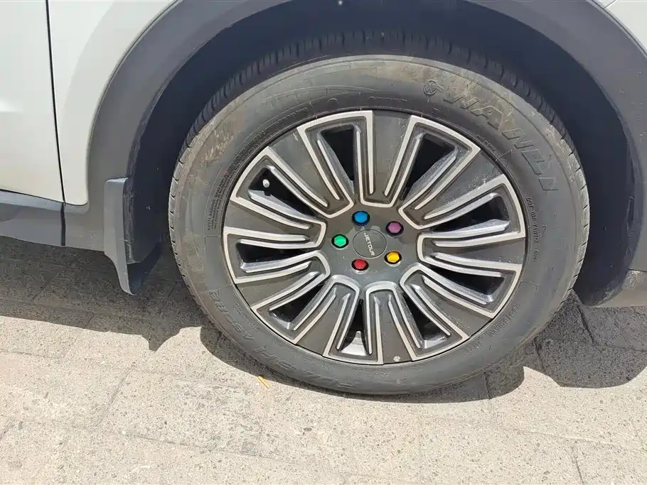 Jetour X70 PLUS 捷途X70 PLUS 2025款 1.5 T 至臻版 7座