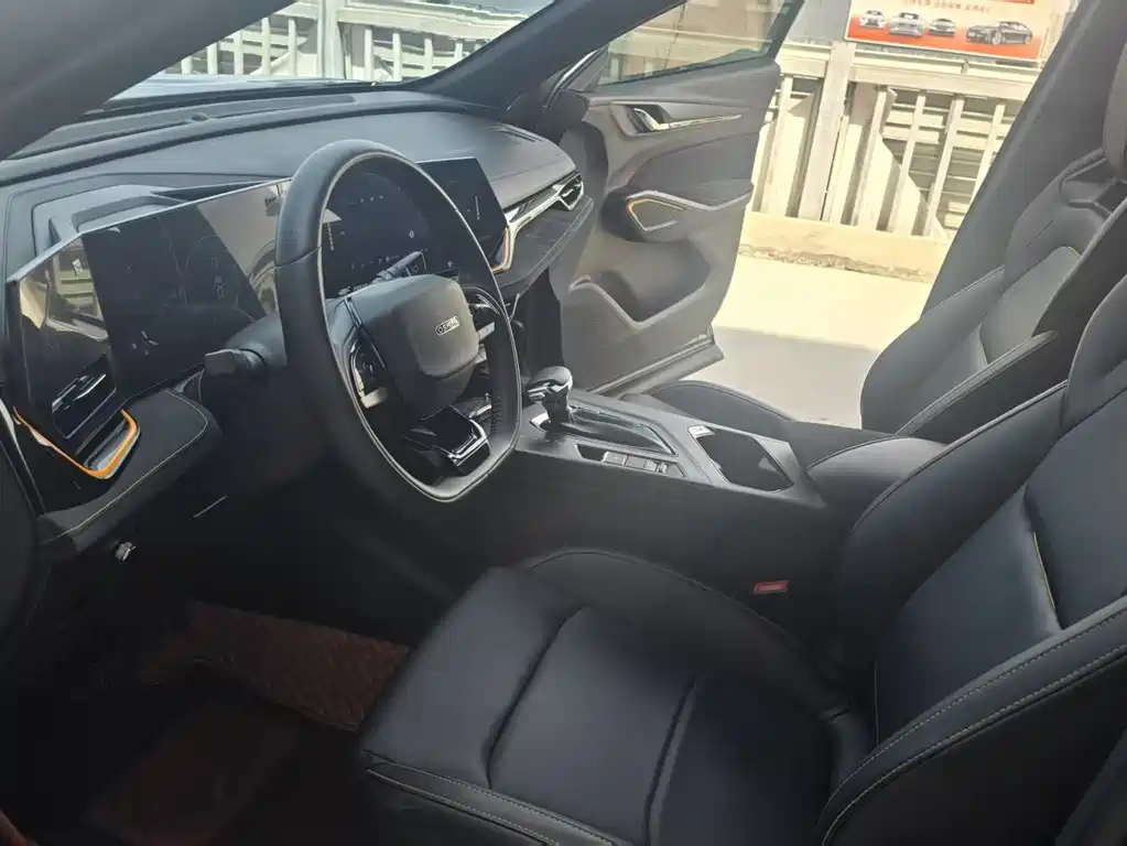 Changan Oshan X5 PLUS 1.5 T DCT Pioneer