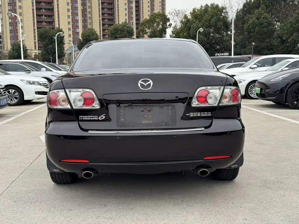 Mazda 6 2.0 L Auto Fashion