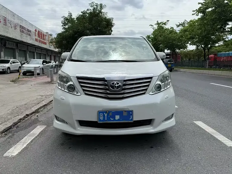 Toyota Alphard 3.5 L Luxury