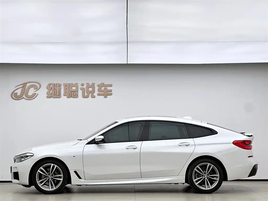 BMW 6 Series GT 630 i M Sport Package