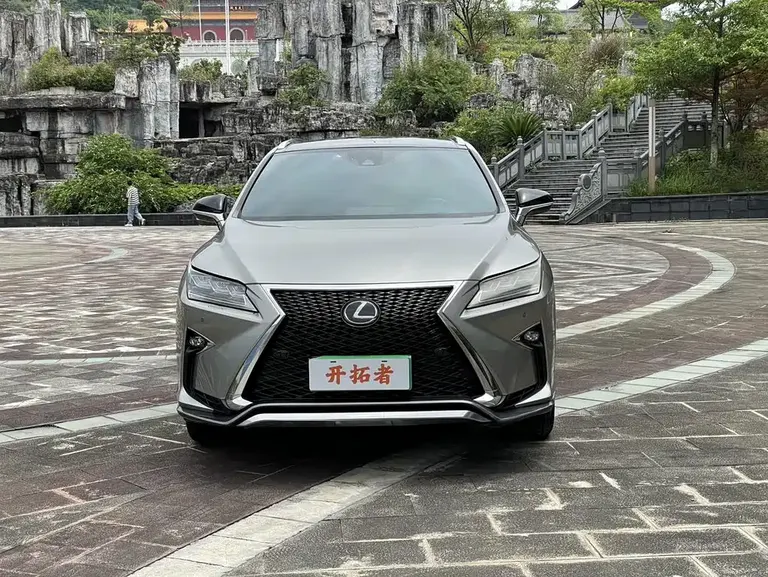 Lexus RX 300 Mark Levinson 4 WD F SPORT CN-V