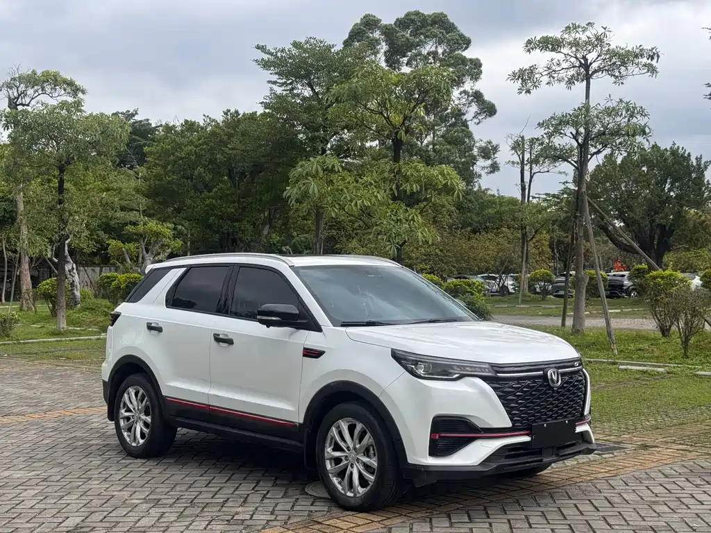 Changan CS55 PLUS Blue Whale 1.5 T DCT Distinguished
