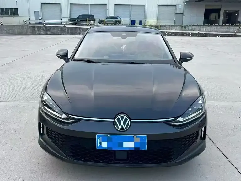 Volkswagen Lamando Lamando L 280 TSI DSG Dazzle Hot