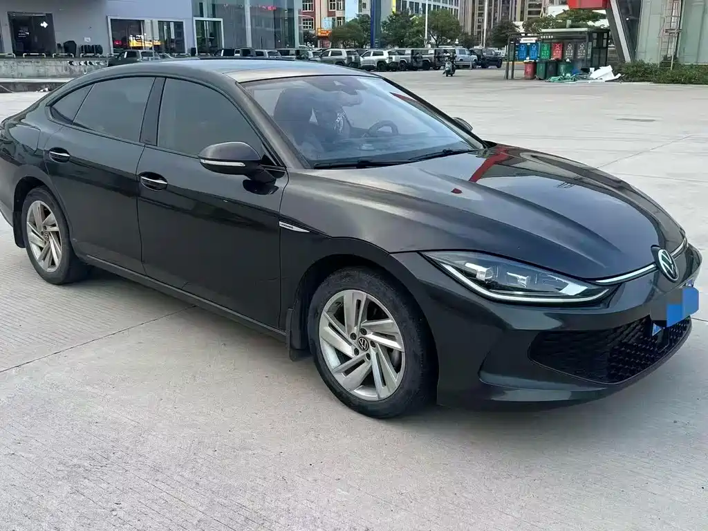Lamando Lamando L 280 TSI DSG Dazzle Hot