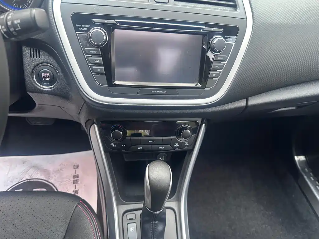 S-Cross 1.6 L CVT 4 WD Distinguished