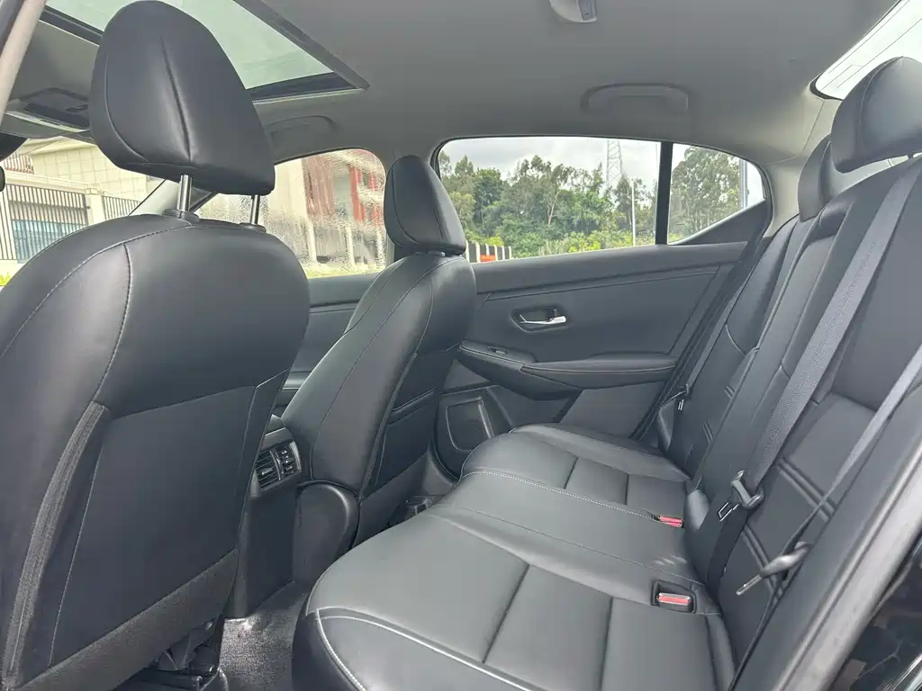 Sylphy 1.6 L XL CVT Smart Enjoyment