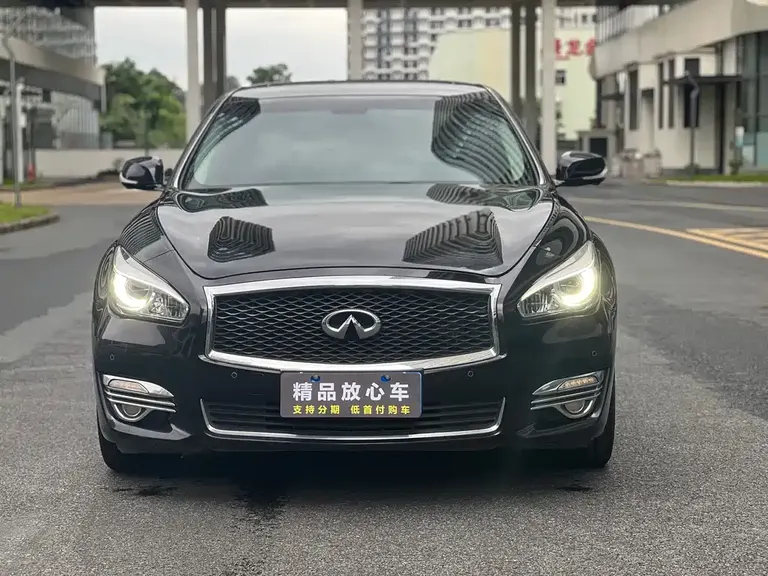 Infiniti Q70 Q70 L 2.5 L Joy