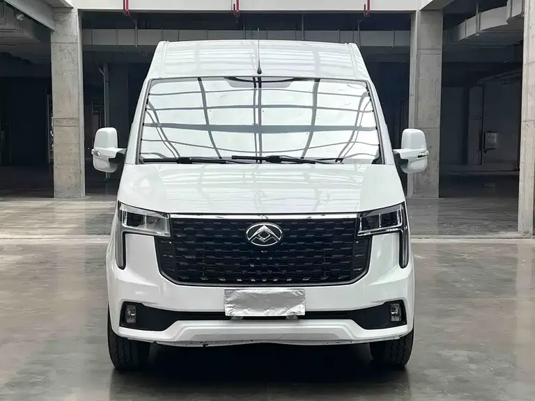Maxus Xintu V80 新途V80 2025款 PRO商务车 6 MT 长轴中顶 9座 营运