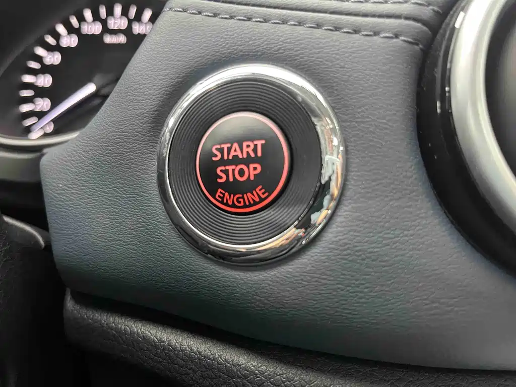 Qashqai Honor 2.0 L CVT XV+ Leading