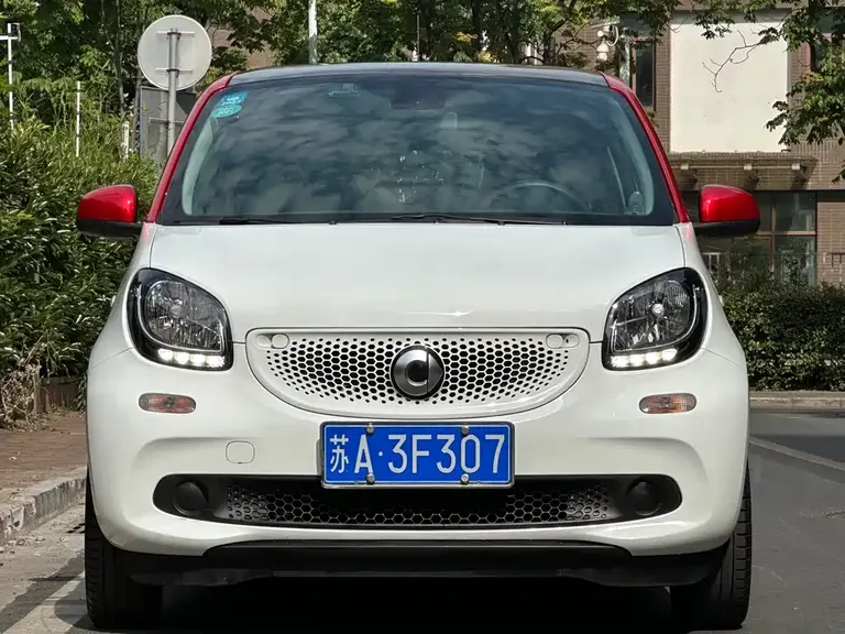 smart forfour 1.0 L 52 kW Passion