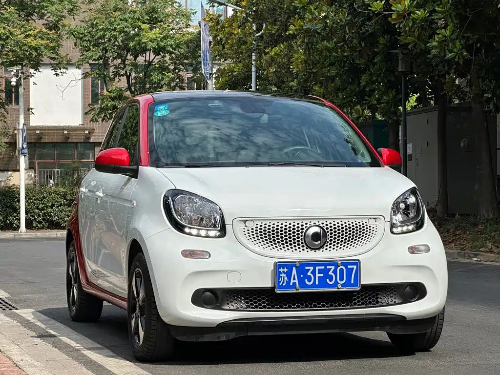 smart forfour 1.0 L 52 kW Passion