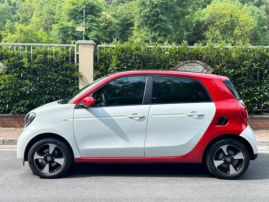 smart forfour 1.0 L 52 kW Passion