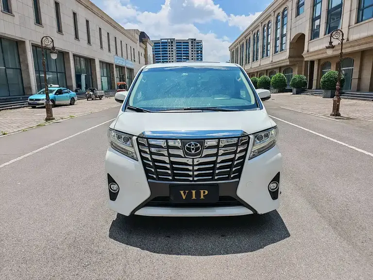 Toyota Alphard 3.5 L Luxury