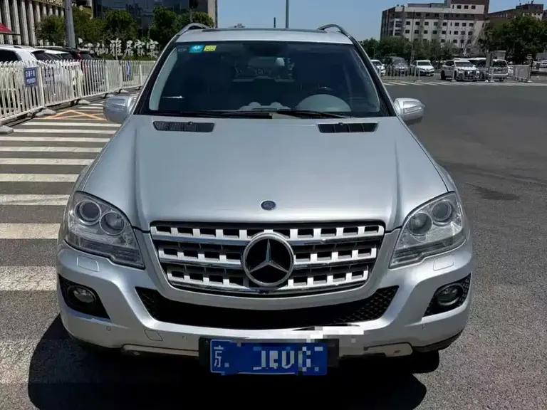 Mercedes-Benz M-Class ML 350 4 MATIC Luxury