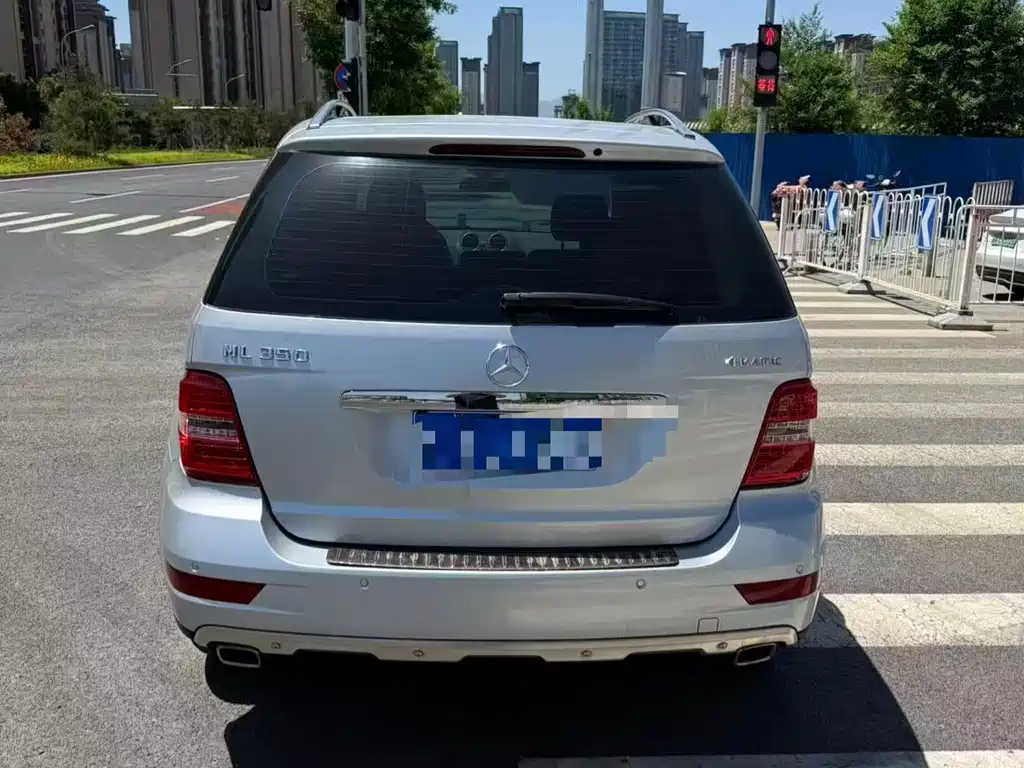Mercedes-Benz M-Class ML 350 4 MATIC Luxury