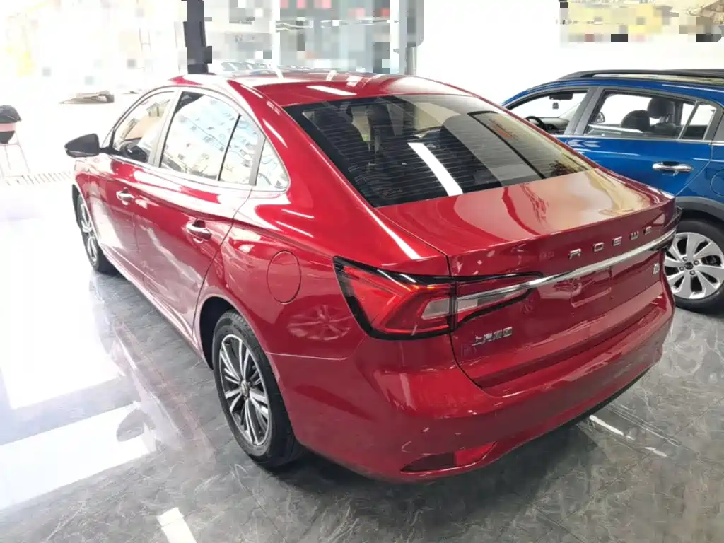 Roewe i5 1.5 L Auto 4 G Connected Bright Grand