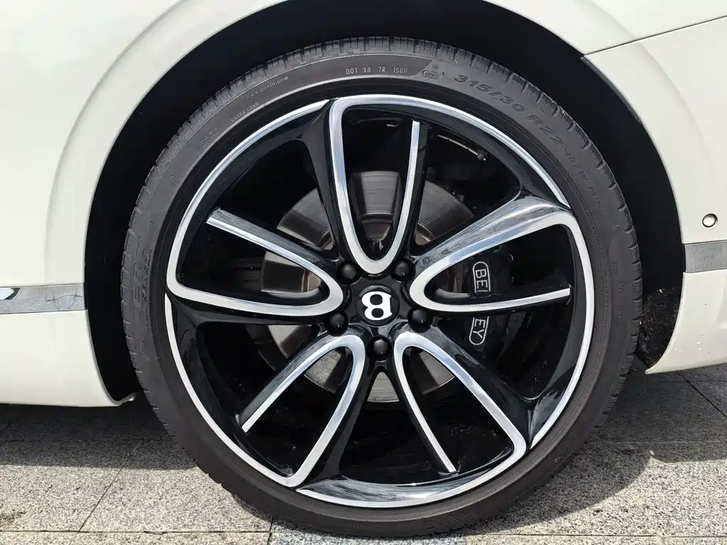 Continental GT 4.0 T GT V8