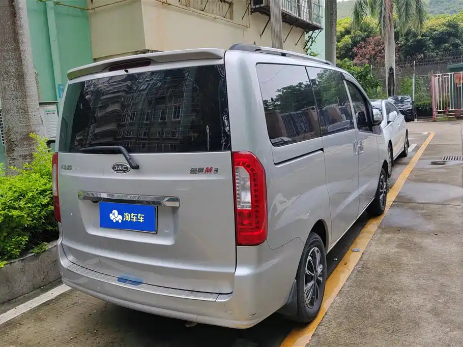 Refine M3 瑞风M3 2019款 宜家版 1.8 L 豪华智能型