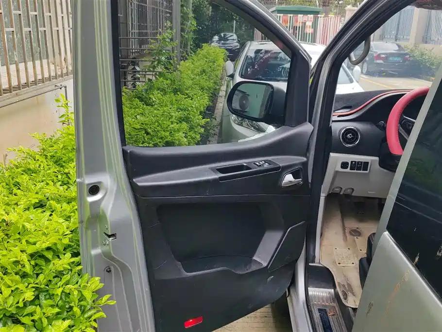 Refine M3 瑞风M3 2019款 宜家版 1.8 L 豪华智能型