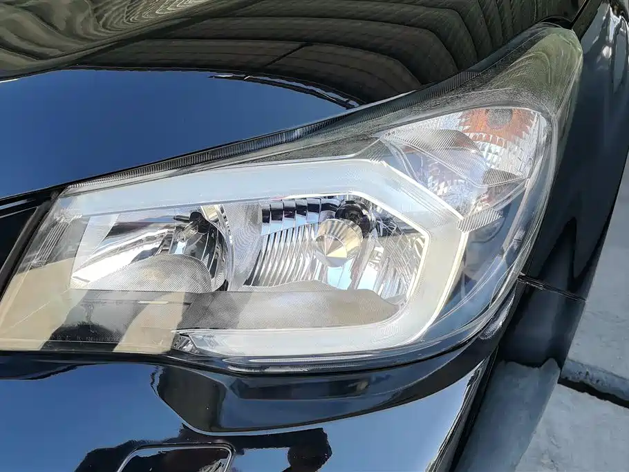 Forester 2.0 T Auto Distinguished Navigation