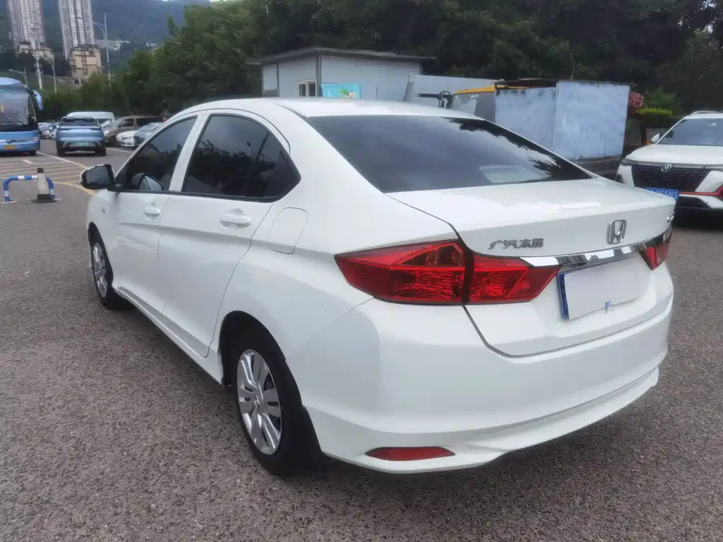 City 1.5 L CVT Comfort
