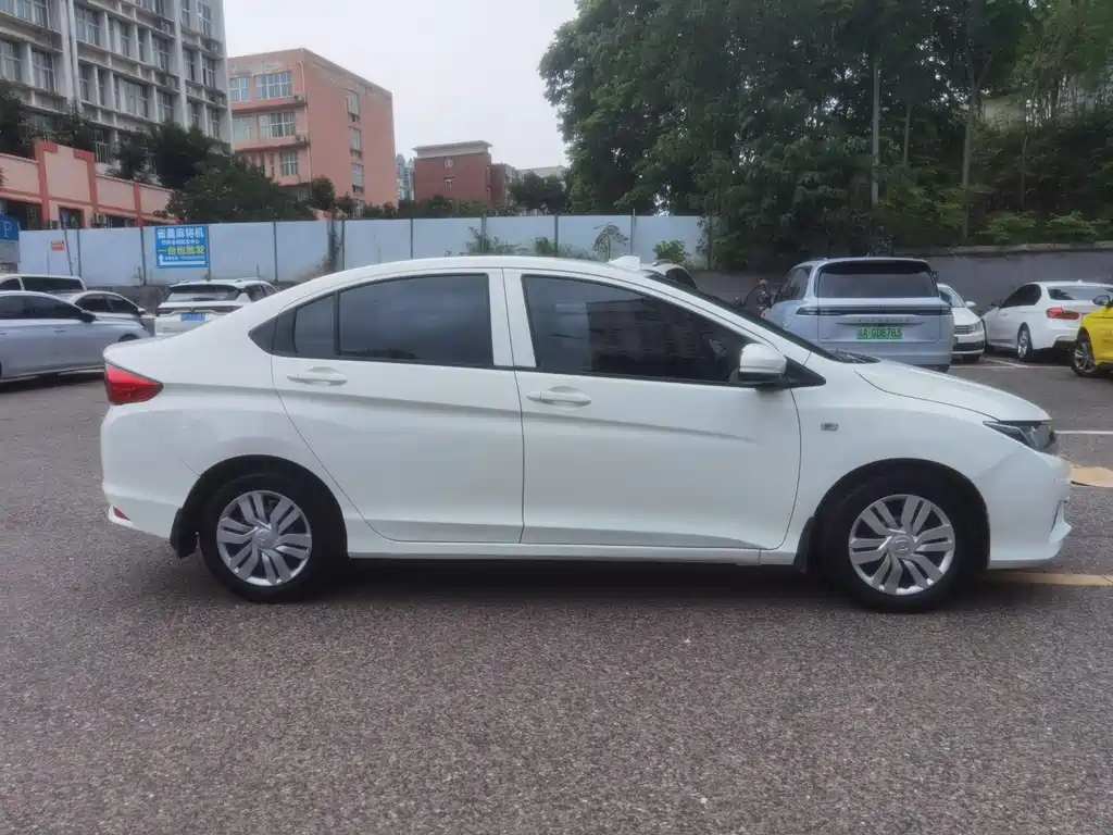 City 1.5 L CVT Comfort