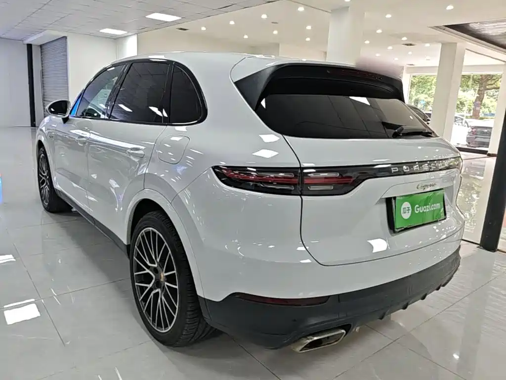 Cayenne NEV Cayenne E-Hybrid 2.0 T
