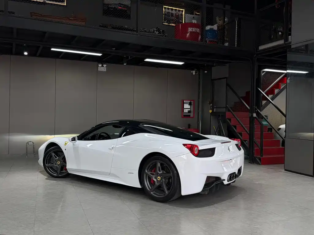 Ferrari 458 4.5 L Italia