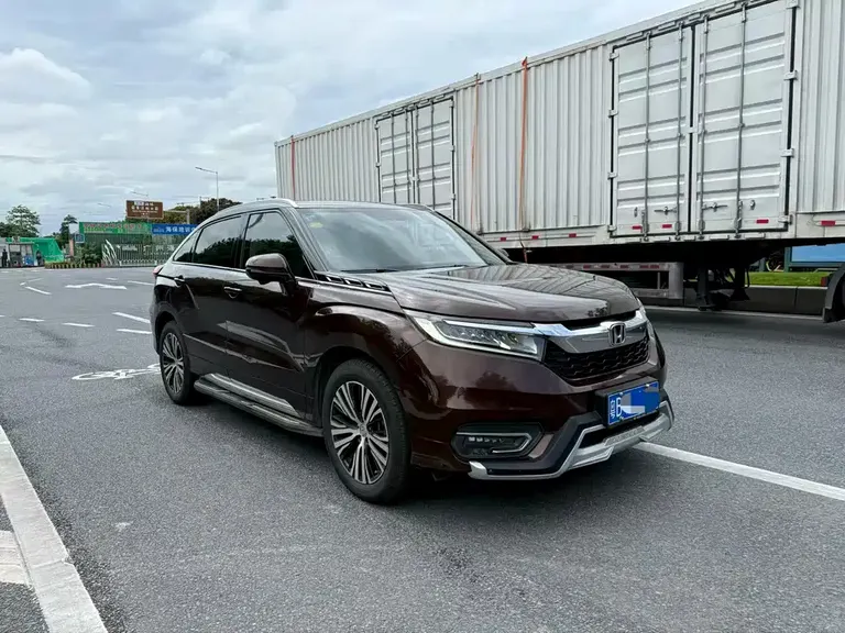 Honda Avancier 370 TURBO 4 WD Premium