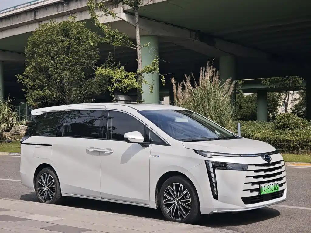Trumpchi E8 NEV 传祺E8 PHEV 2024款 150 km PRO