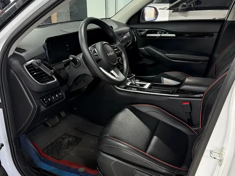 Kia Seltos 1.5 L CVT Luxury
