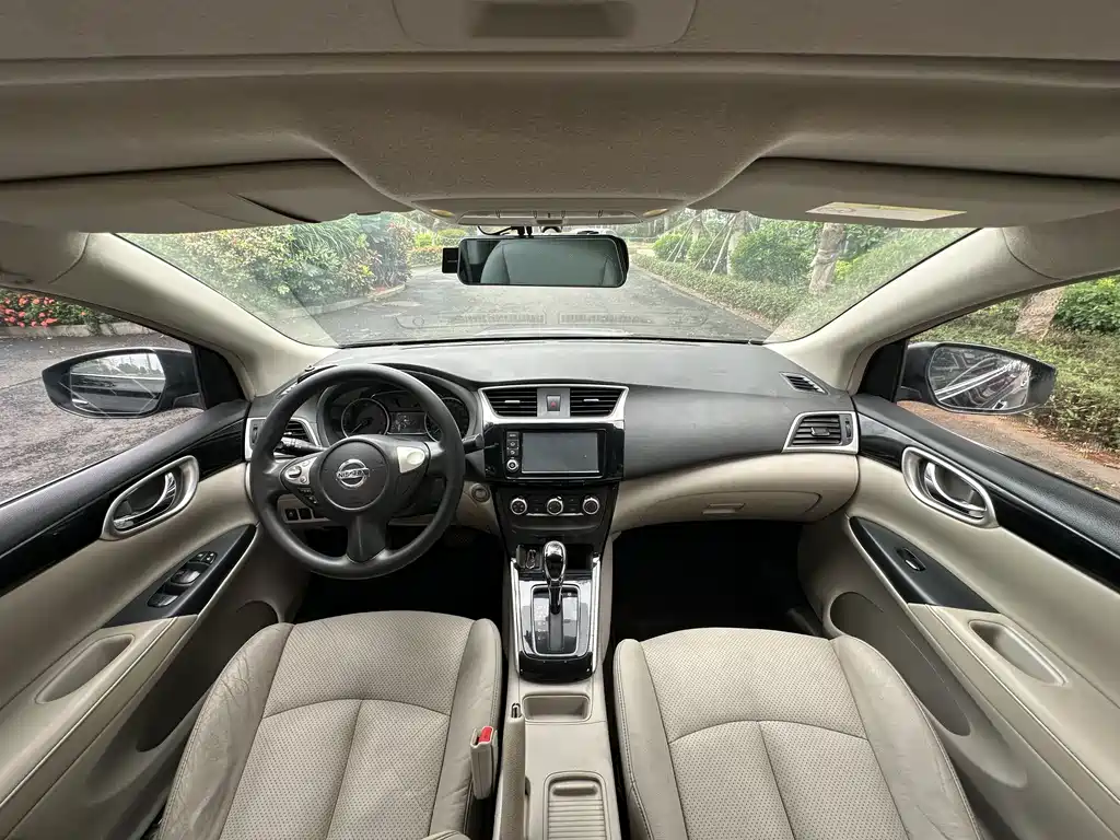 Sylphy 1.6 XL CVT Luxury