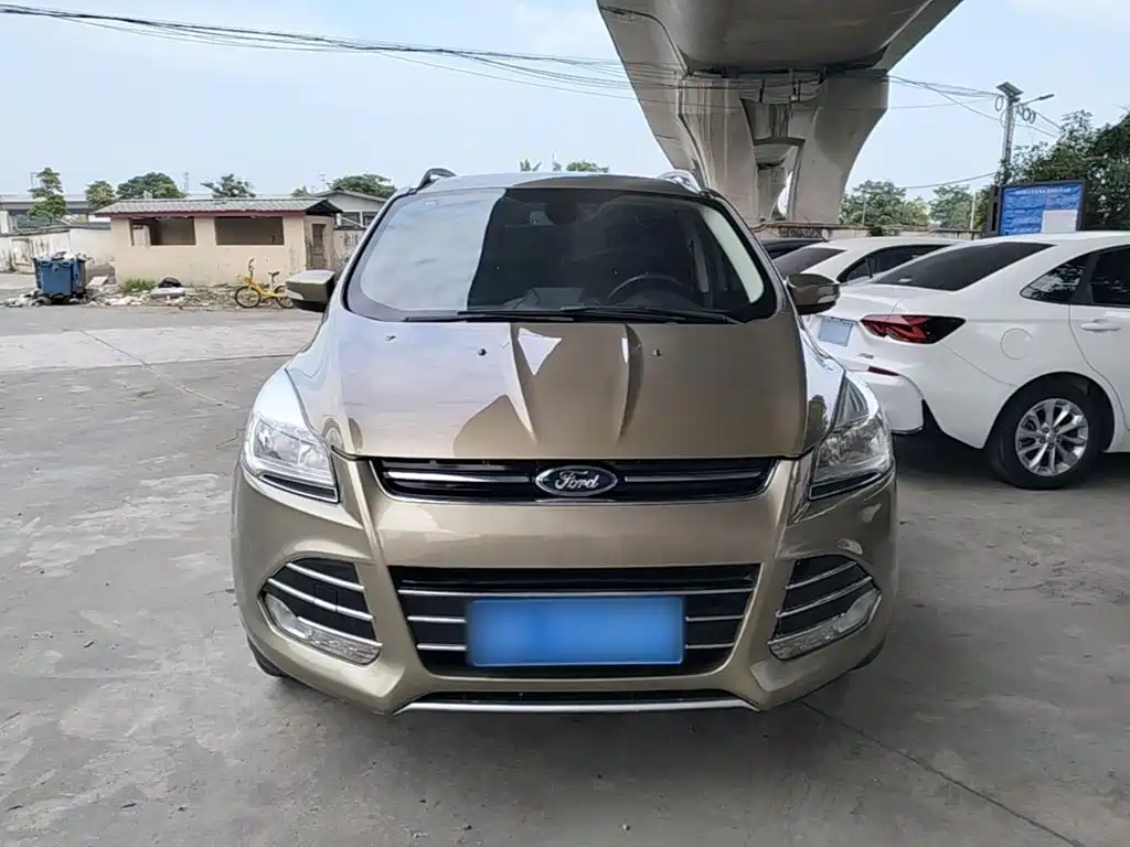 Kuga 1.5 L GTDi 2 WD Style