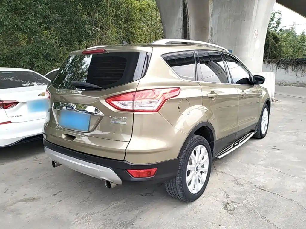Kuga 1.5 L GTDi 2 WD Style