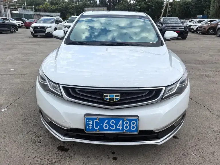 Geely Emgrand GL 1.3 T DCT Distinguished