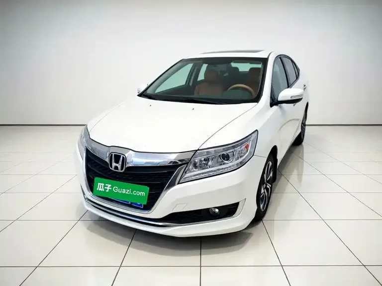 Honda Crider 1.8 L CVT Luxury