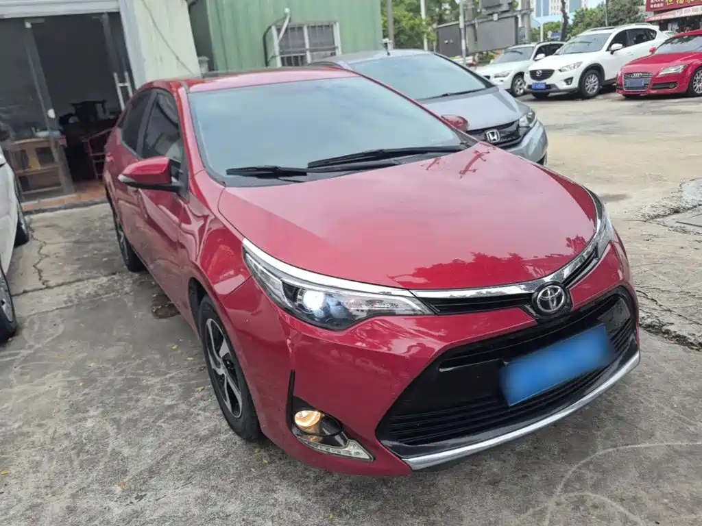 Levin Facelift 185 T CVT Elite CN-V